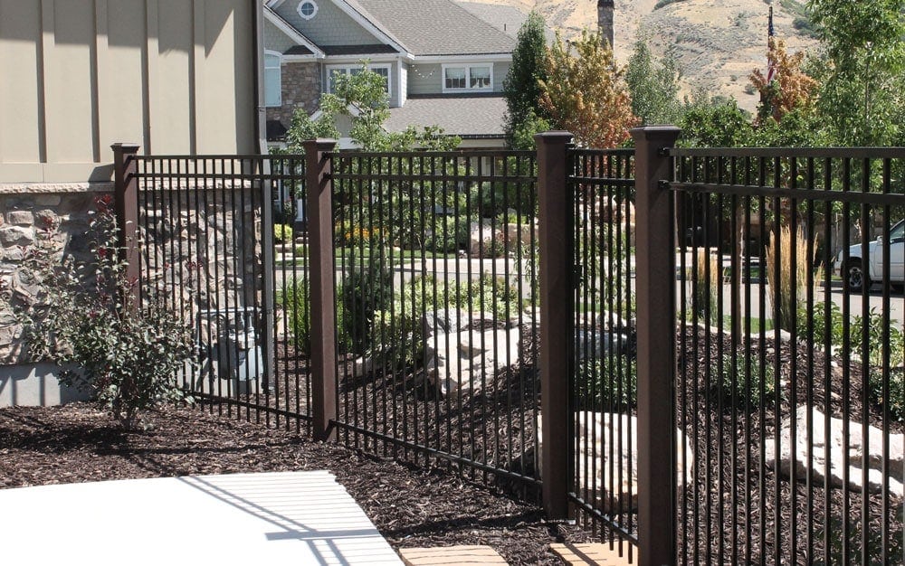 Trex Posts With IronGuard Fence Trex Posts With IronGuard Fence