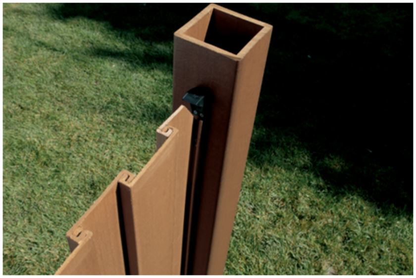 trex interlocking picket A top view of a Trex fence that shows how pickets interlock before the top rail is placed over them.