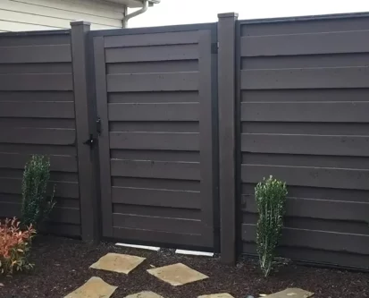 trex-horizons-horizontal-fencing-with-gate.-gigapixel-standard-scale-2_00x trex-horizons-horizontal-fencing-with-gate.-gigapixel-standard-scale-2_00x